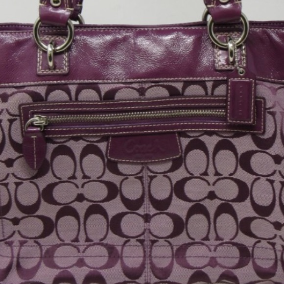 COACH shoulder bag. Used. 5 pocket Original - Picture 1 of 10